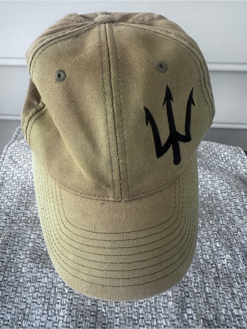 Flexfit Men's Khaki Trident Embroidered Baseball Cap